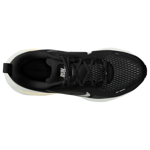 Nike Vomero 18